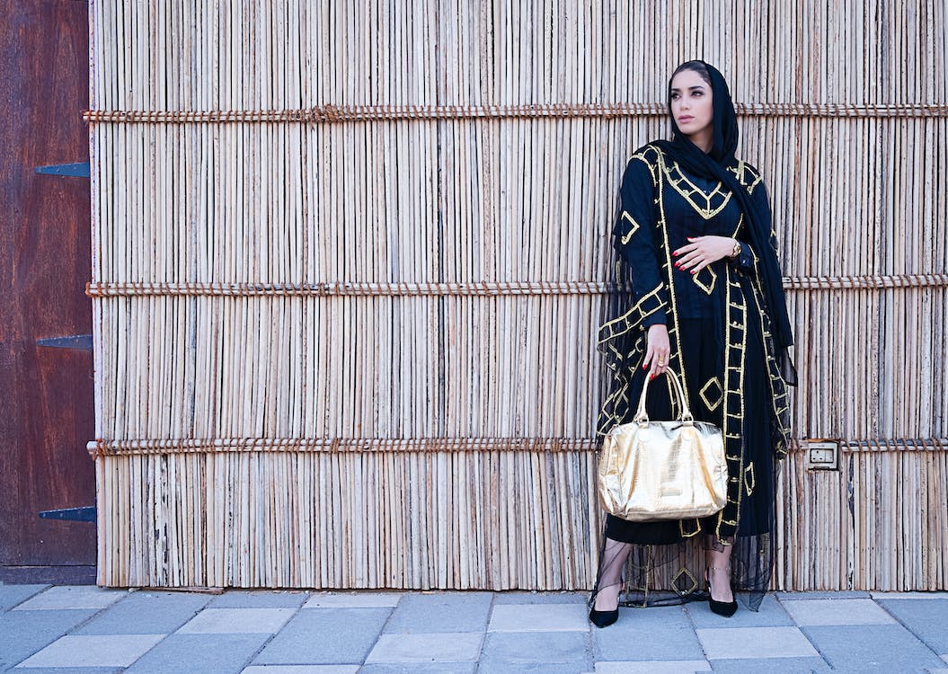 Buy Abayas & Burqas Online for Women